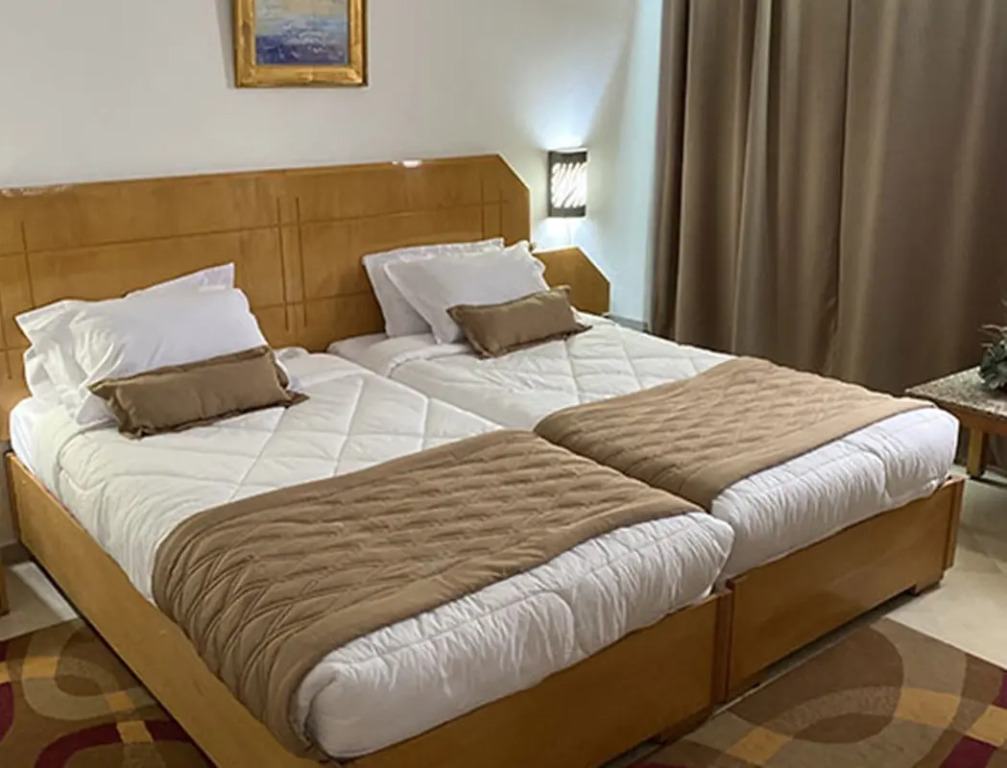 Hotel Diplomat