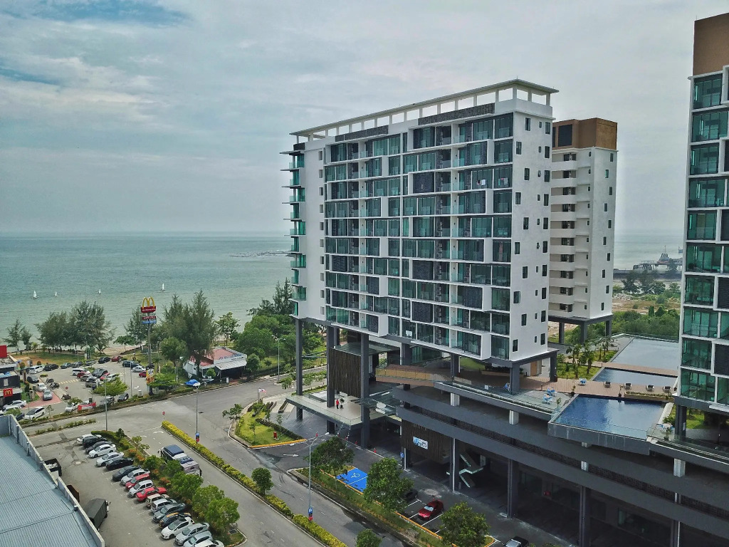 DWharf Hotel & Serviced Residence