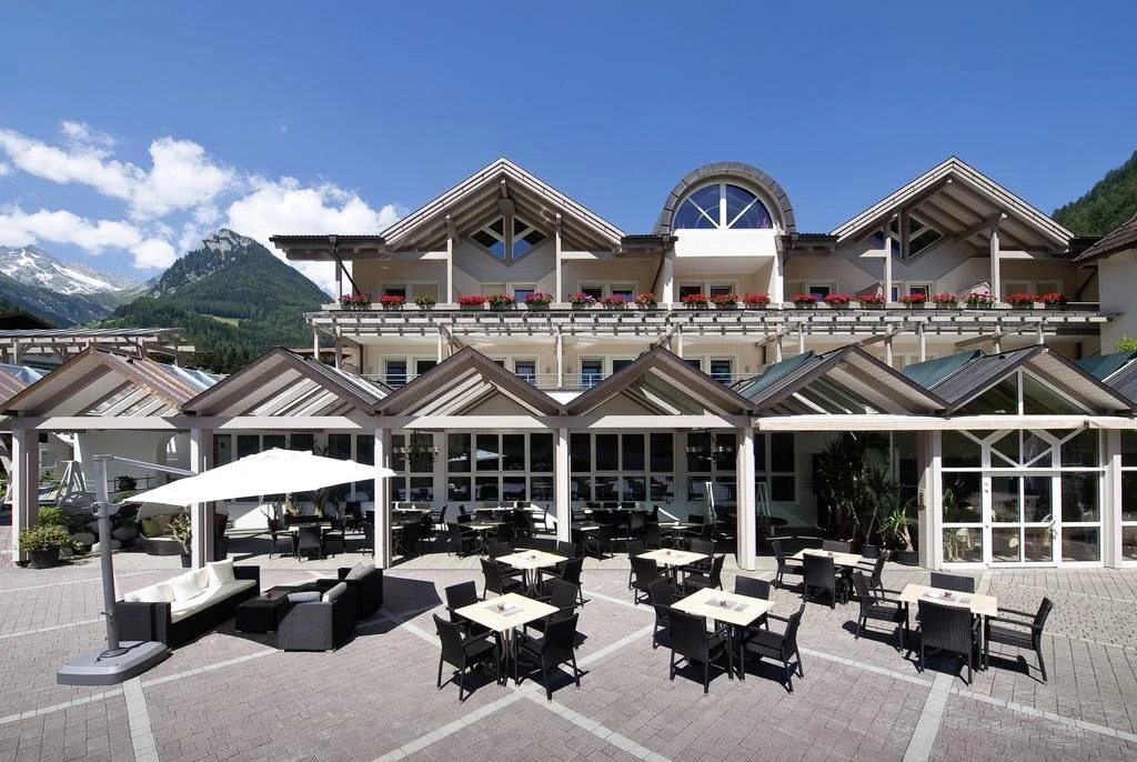 Hotel Fronza - your hike & mountain home