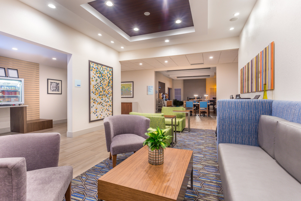 Holiday Inn Express Hotel & Suites Eau Claire North by IHG