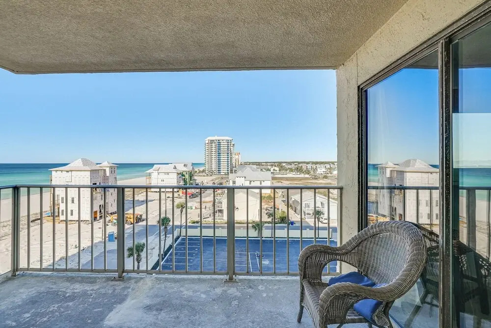 Regency Towers PCB Condo: Beach Access & 2 Pools