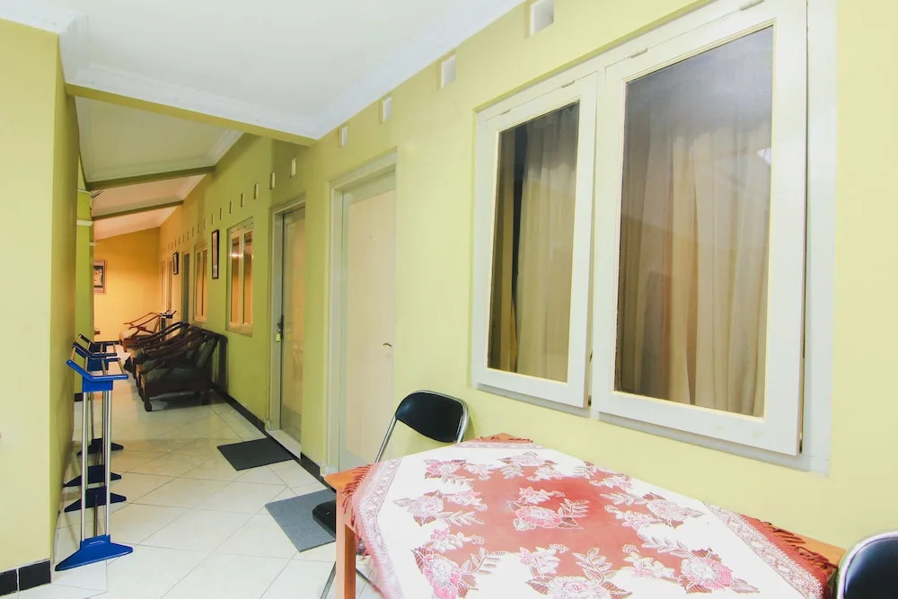 Griya Batik Giri Sekar Homestay Syariah