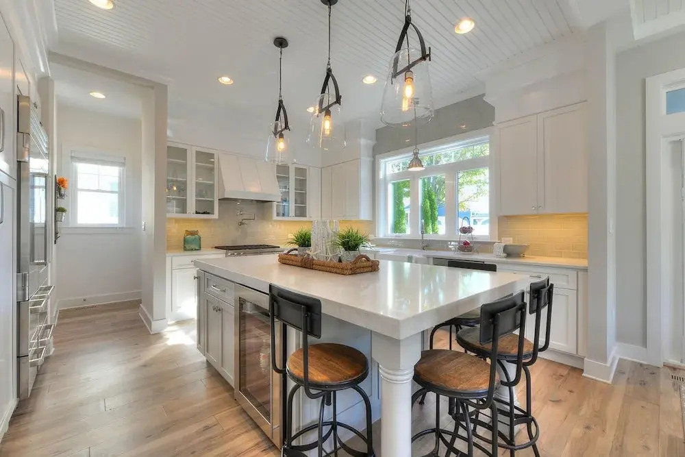 Laurel Street 306