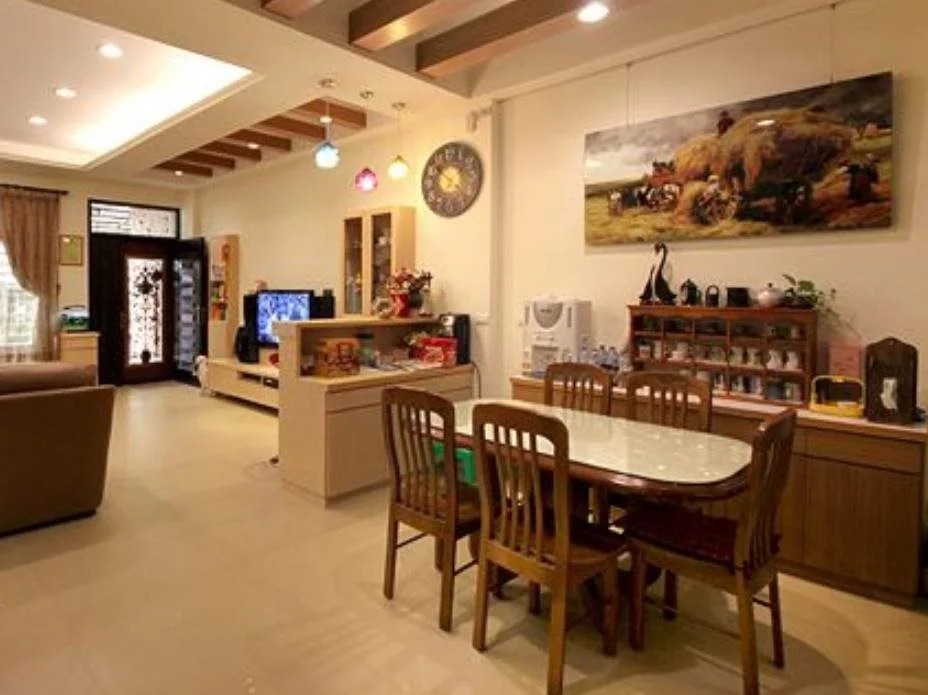 2013 Bed and Breakfast