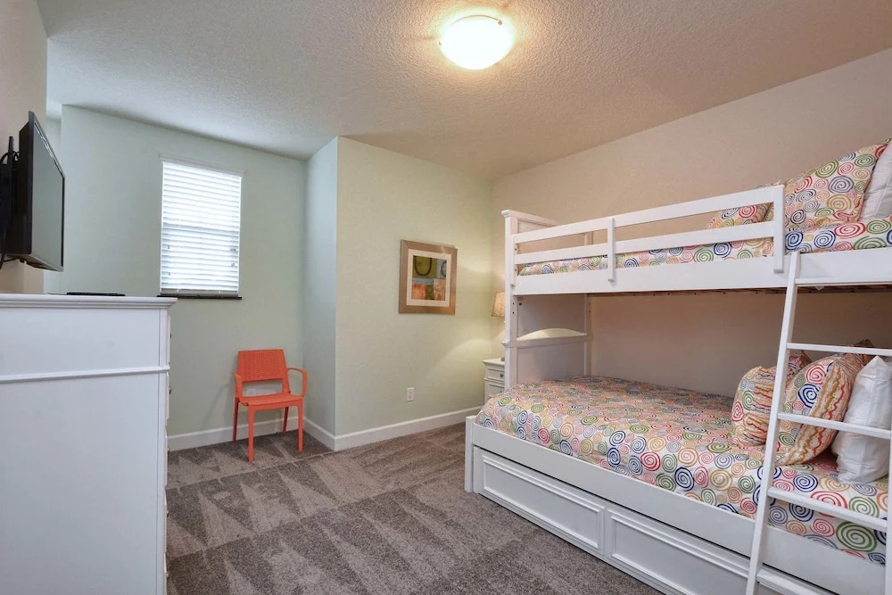 Serenity - 3 Bed Townhouse w/splashpool-5105SY