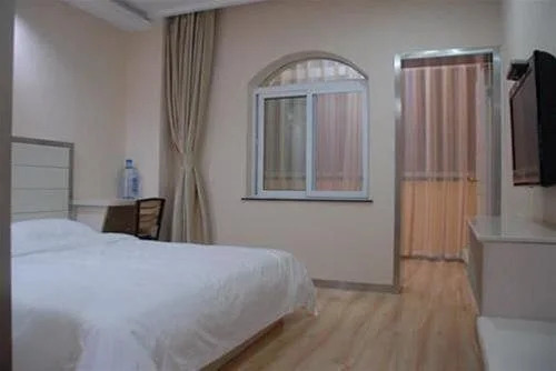Haigang Fashion Hostel