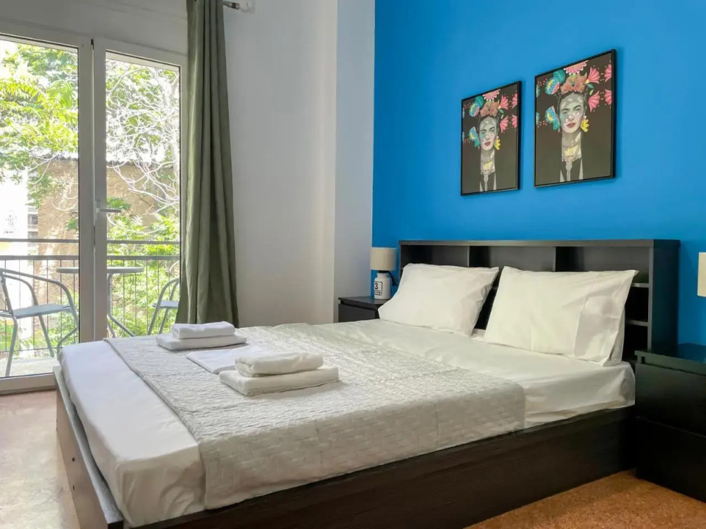 SOHO Vivid 55sqm apt in Athens