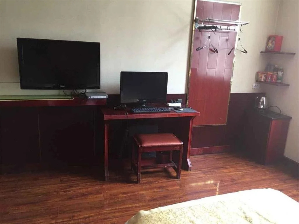 Jinbaoli Business Hotel