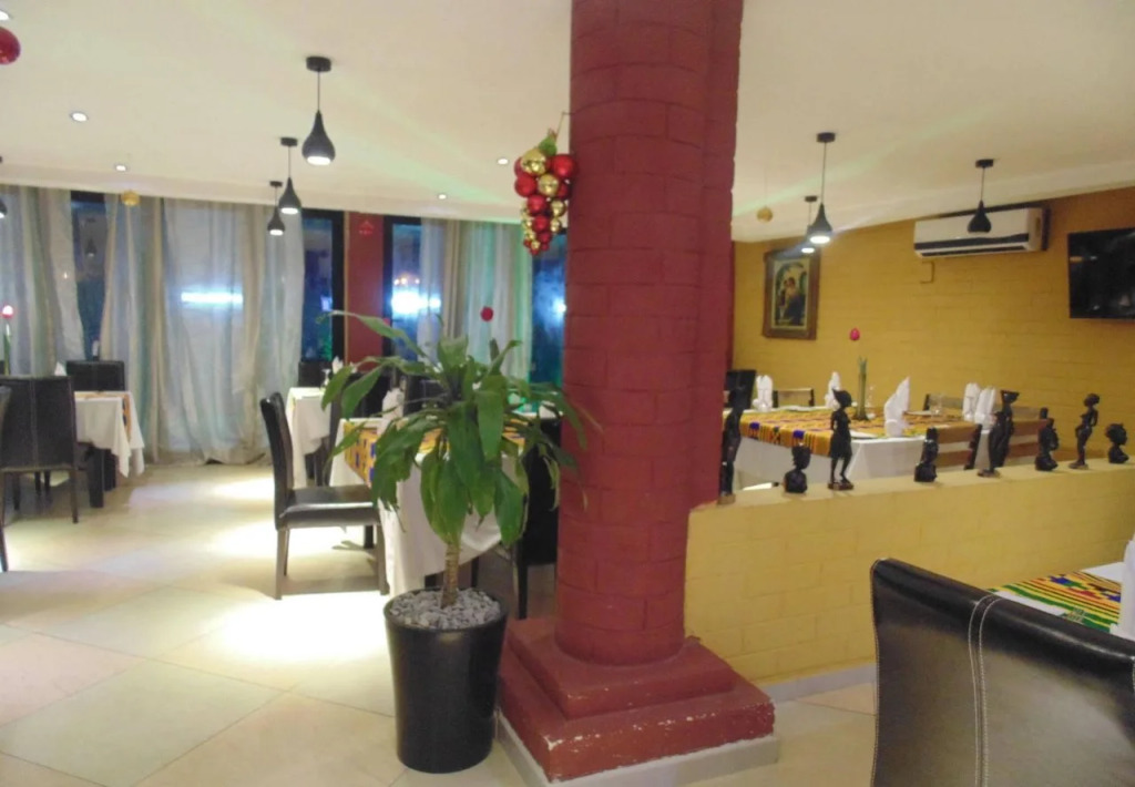 Gestone Hotel & Restaurant