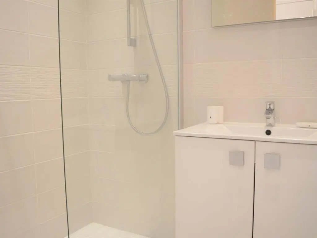 Appartement Le Lavandou, 3 pièces, 6 personnes - FR-1-251-281