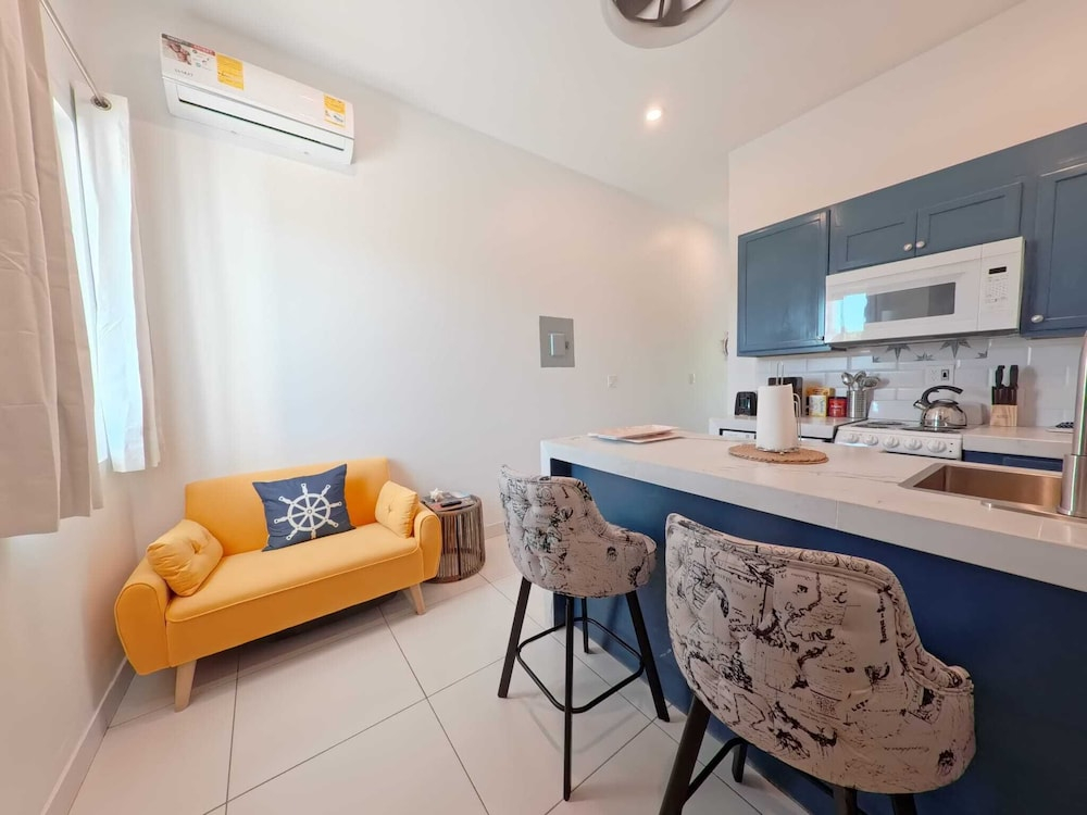 21 North Hotel in Grace Bay
