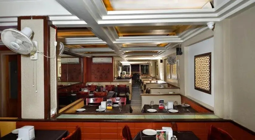 Western Lodge And Top In Town Bar And Resturant