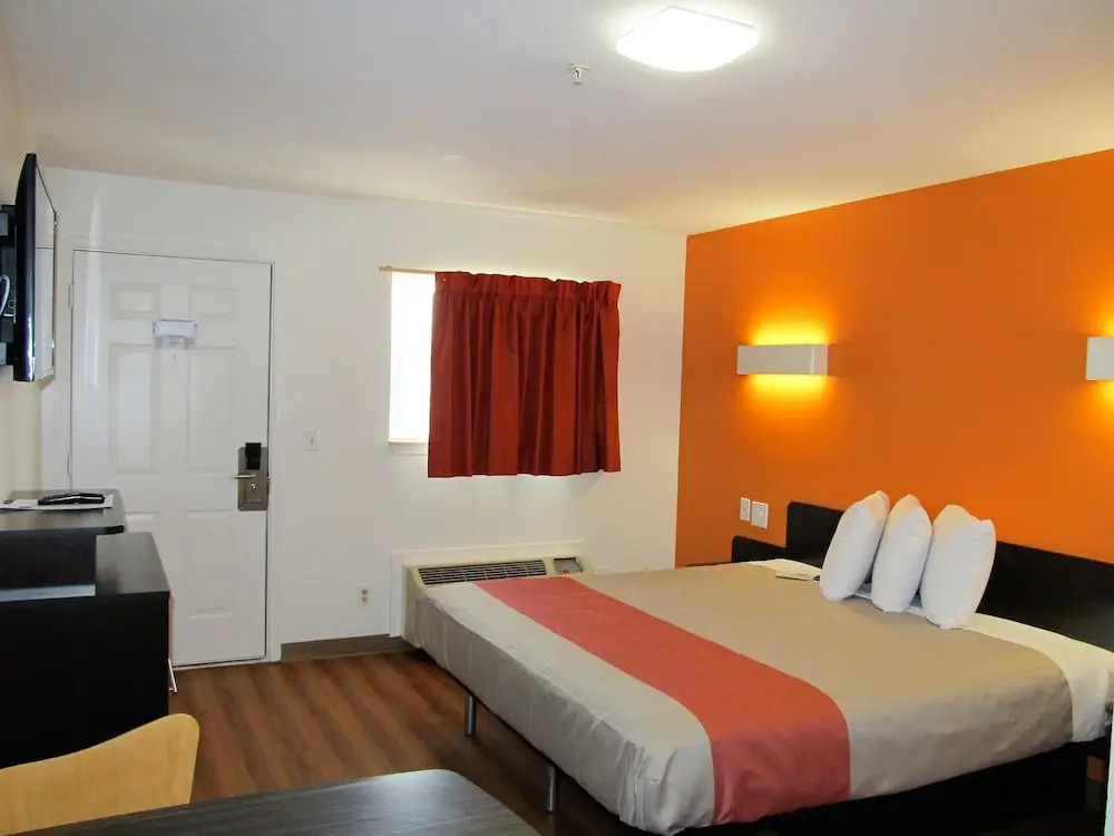 Studio 6 Extended Stay - Augusta, GA - Fort Gordon