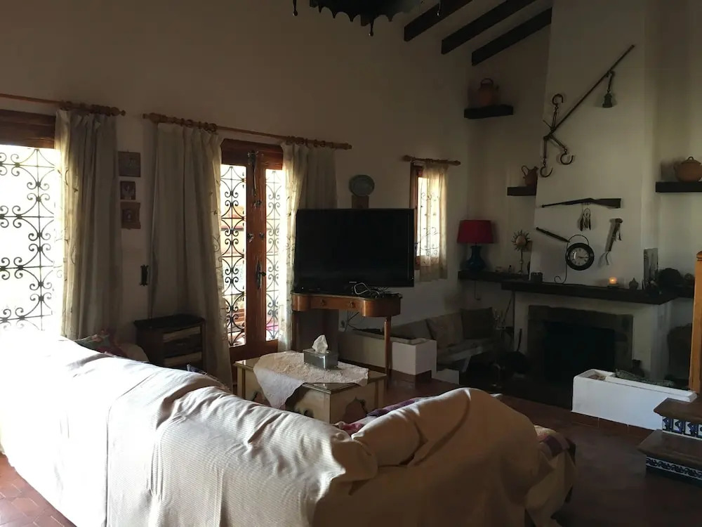 Casa Rural Paloma B&B