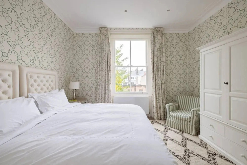 Kensington Luxury - 2 Bedrooms