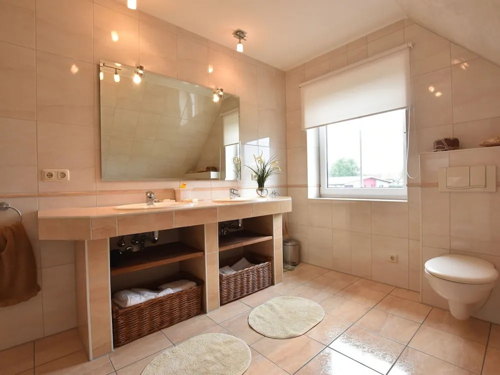 Cozy Holiday Home in Rakow near Beach