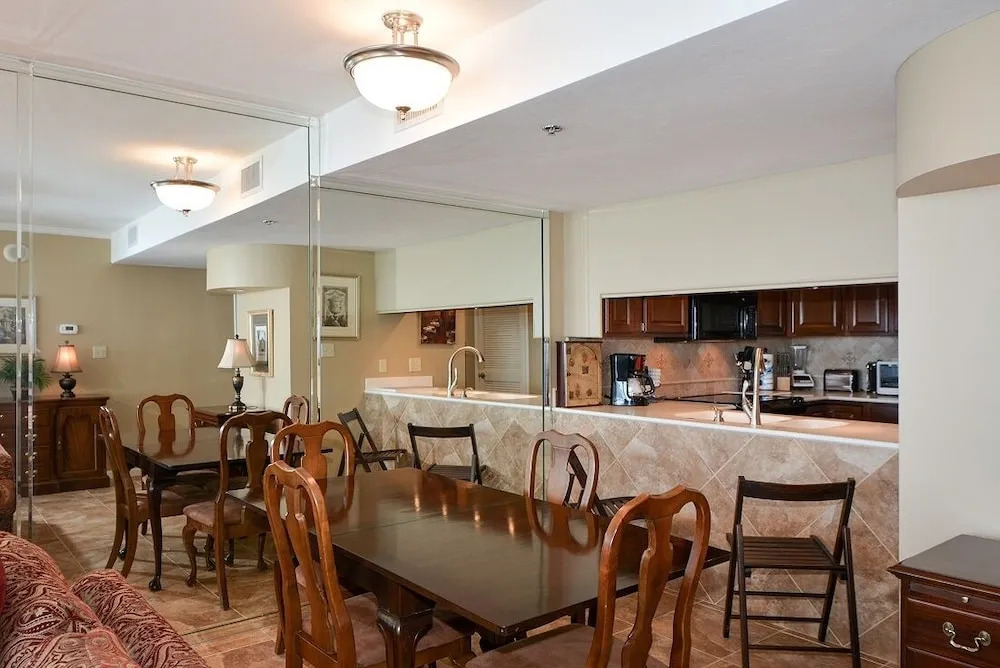One Seagrove Place Unit 1408 2 Bedroom Condo by Redawning