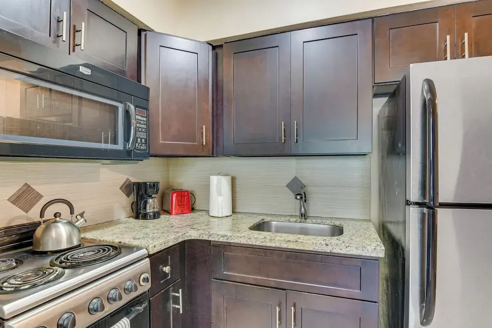 Centrally Located Hallandale Beach Condo