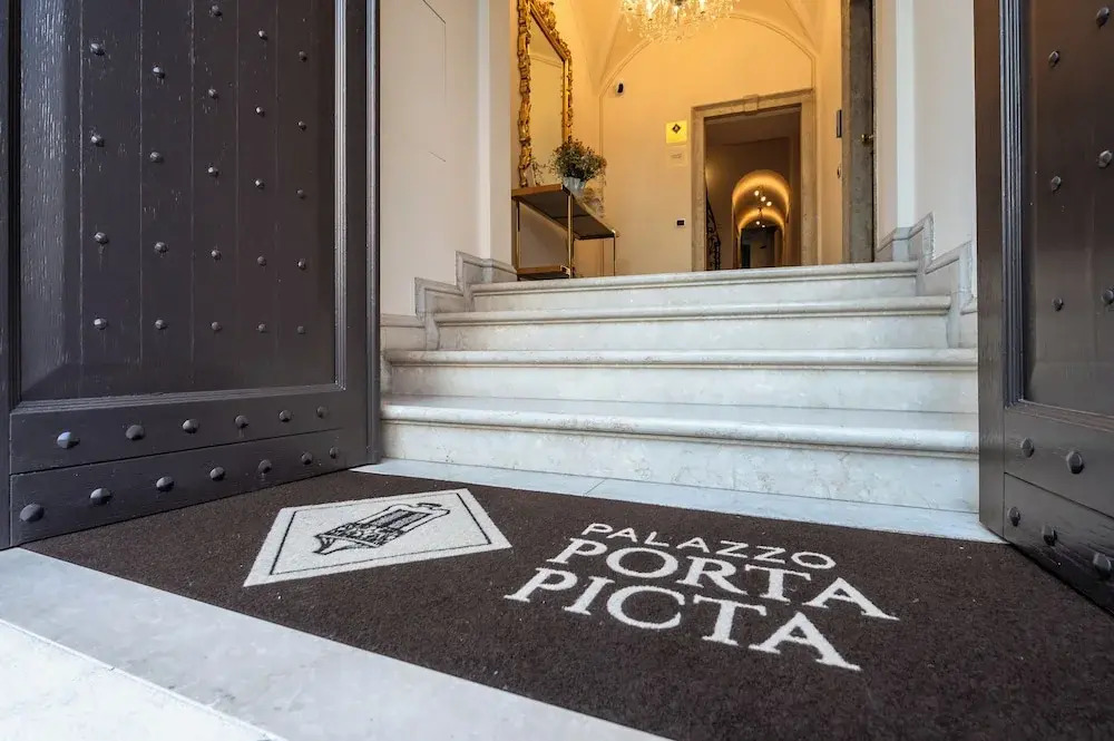 Palazzo Porta Picta