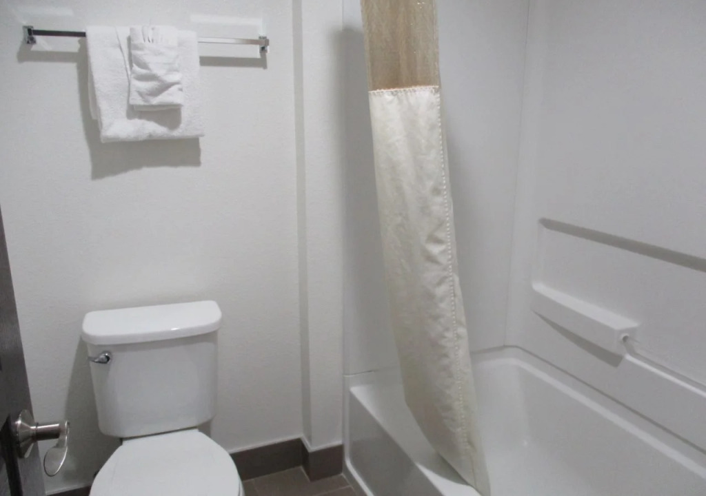 Motel 6 Canoga Park, CA