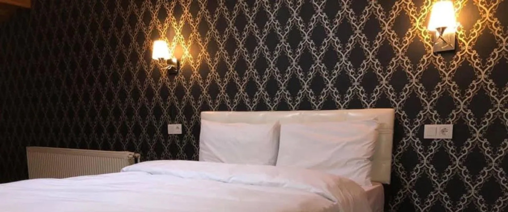Saray Otel