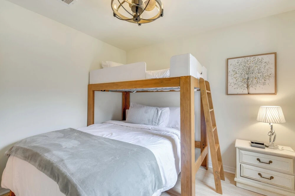 Santa Rosa Beach Townhome: Patio, Walk to Beach!