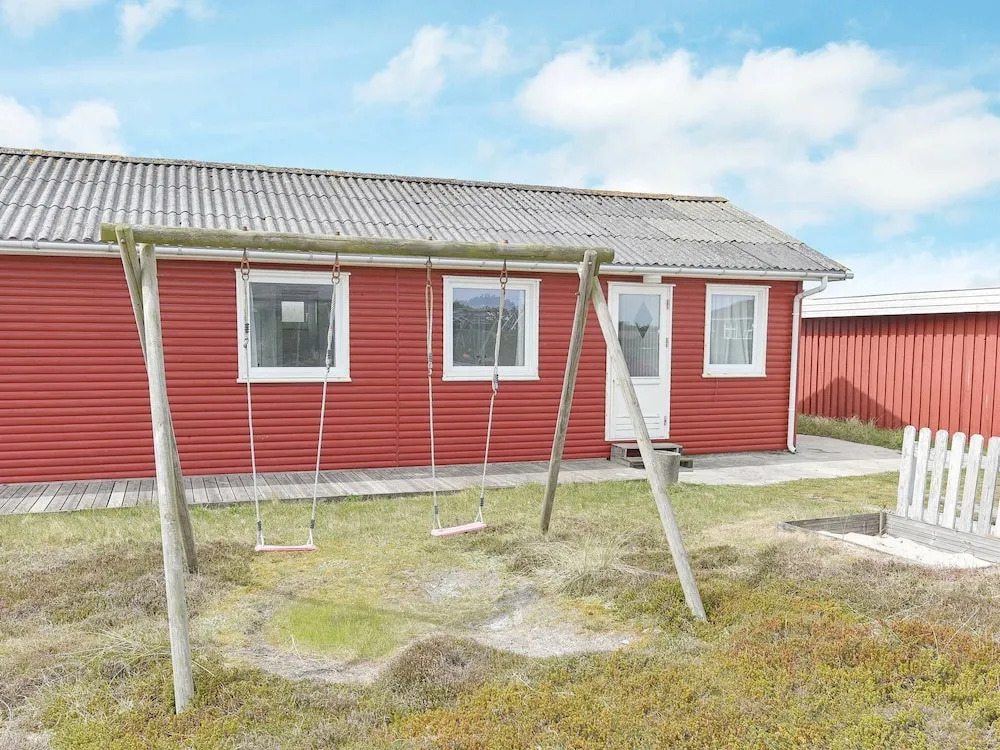 Cozy Holiday Home in Hvide Sande Near Sea