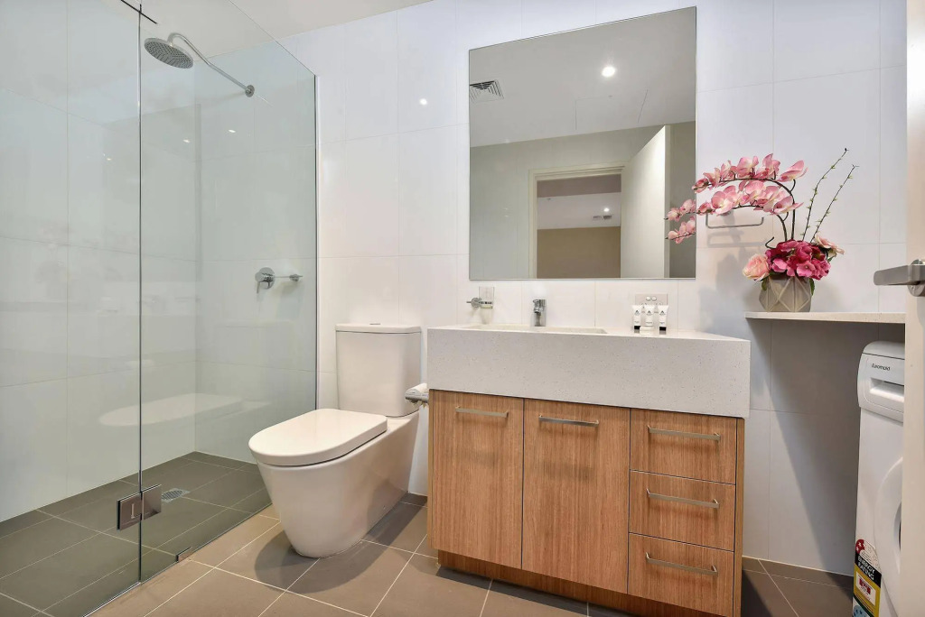 Vision On Morphett Adelaide Central