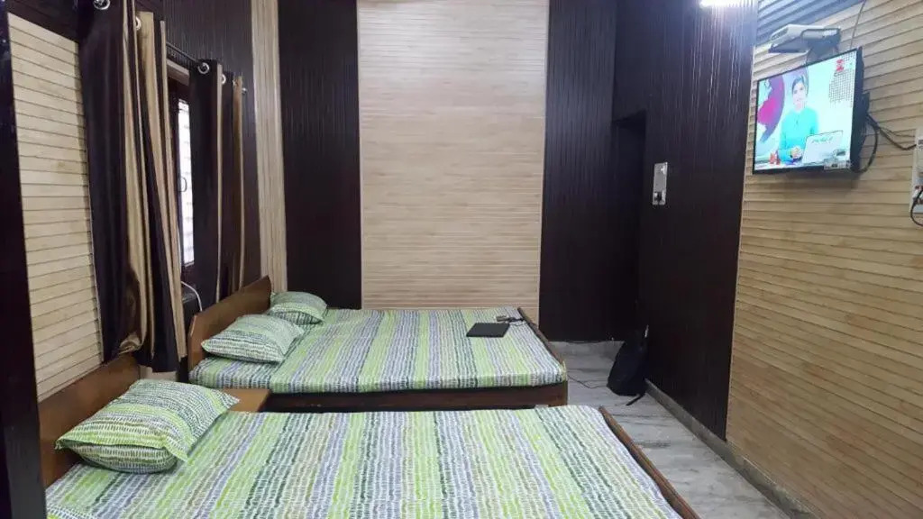 Gokul guest house