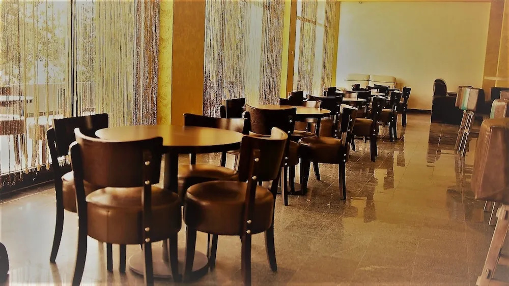 Atse Yohannes Hotel