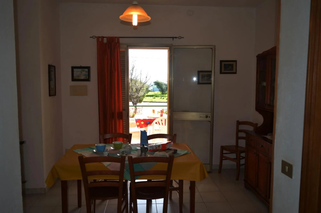 Holiday home surrounded by greenery 100 meters from the sea shore in the town of San Giovanni di Pos-Appartamento Aeres