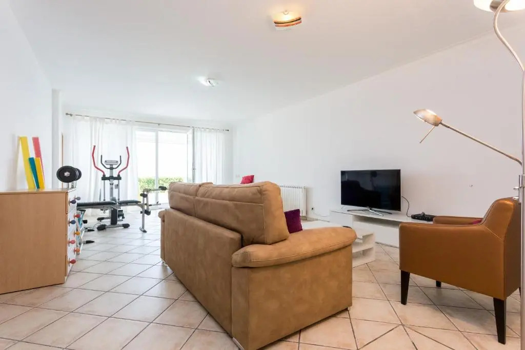 CoolHouses Algarve Luz, Ocean front 4 Bed house w/ pool, Casa da Pipa