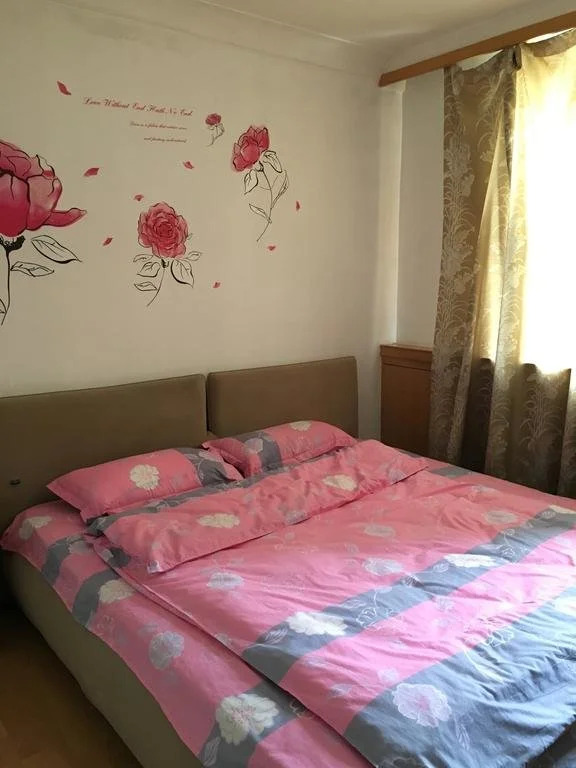 Sanrenxing Hostel