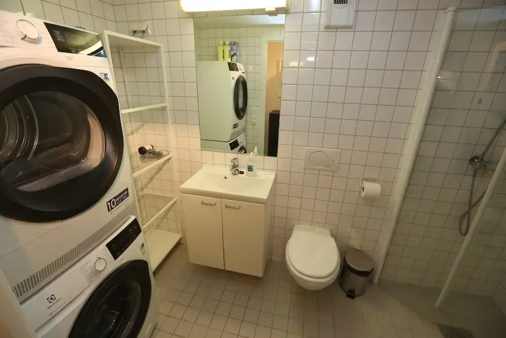 Sentral 3 roms top leilighet med gratis parkering