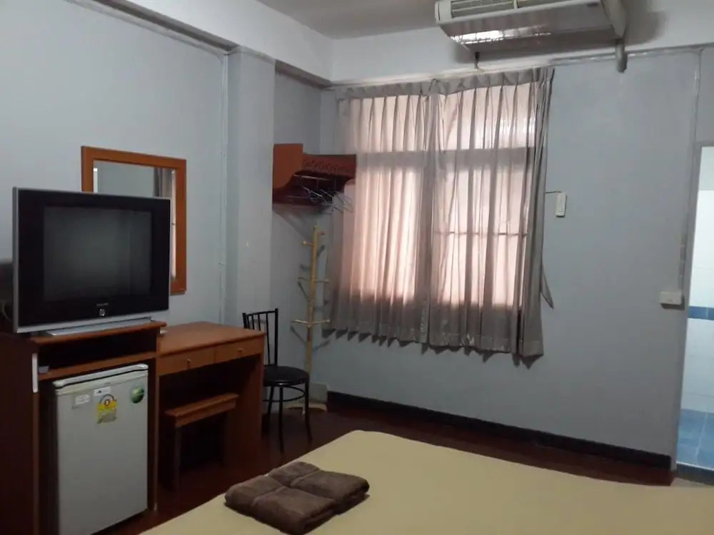 White Orchid Inn I