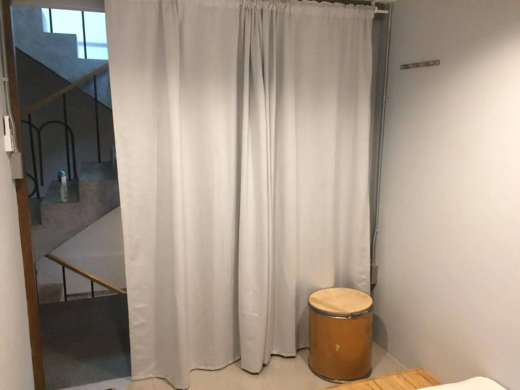 Plubpla Hostel