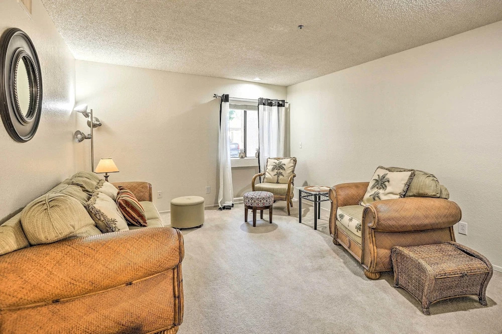 Scottsdale Condo w/ Pool & Hot Tub Access!