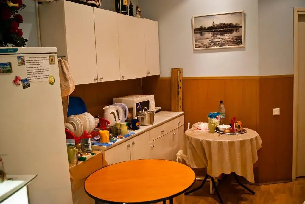 Hostel Variant