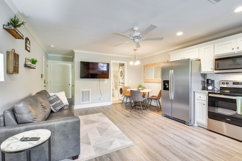 Walkable Condo 3 Mi to Unicoi State Park