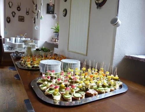 Eventlocation Mieten und Übernachten im Schloss nähe 07407 Rudolstadt