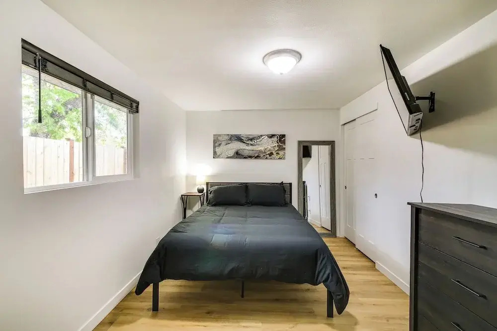 Modern Pacific Vacation Rental: 5 Mi to Lake Tapps