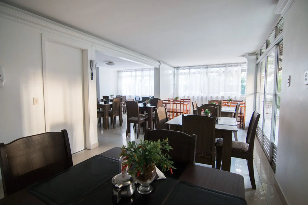 Trópico Praia Hotel