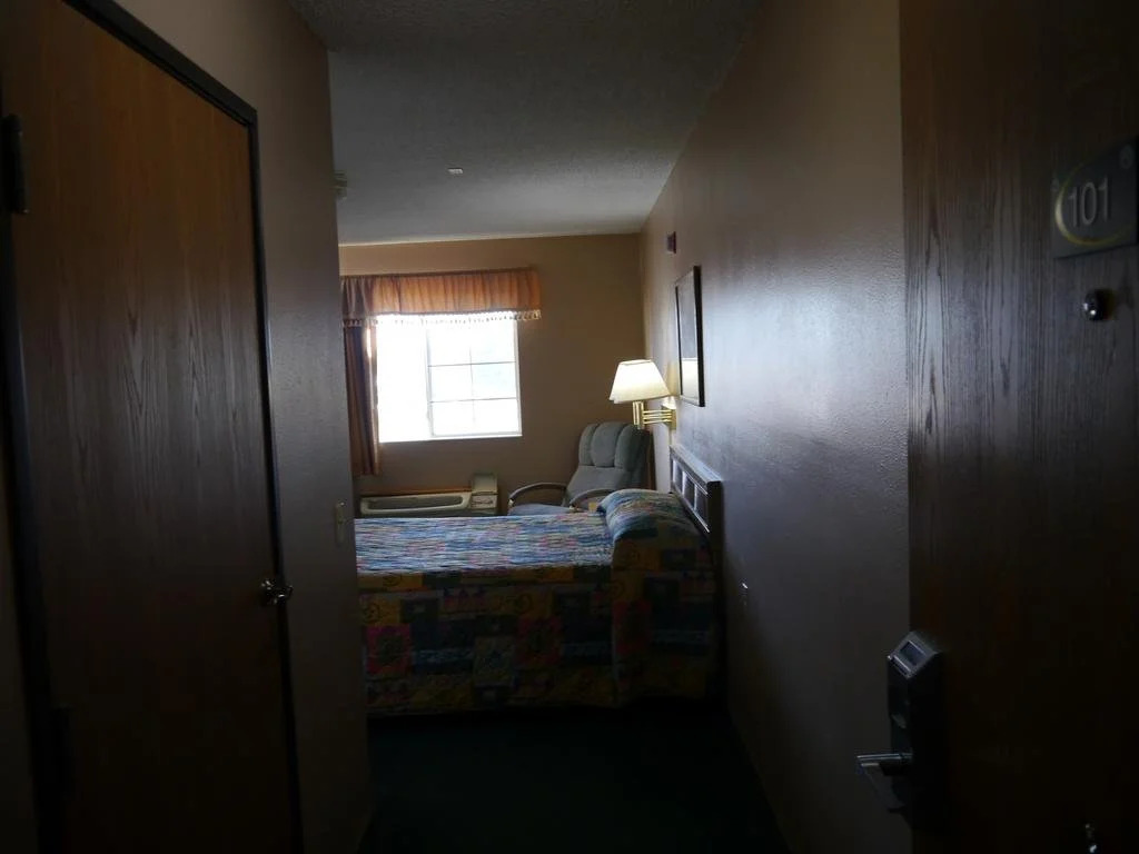 Westwood Inn & Suites Kimball I 90