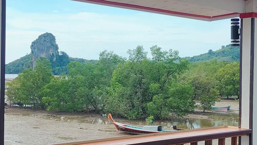 ระเบียงพานโฮมสเตย์ ที่พักเกาะลิบง RabeangPhan Homestay Libong