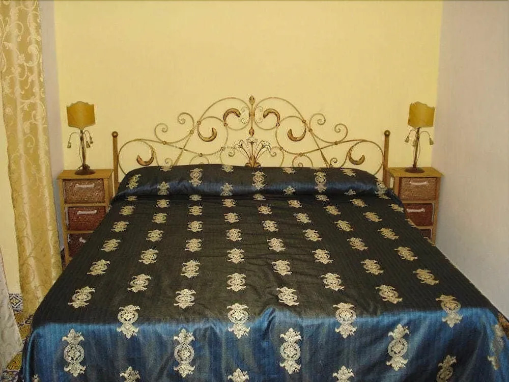 Roseto Apartments