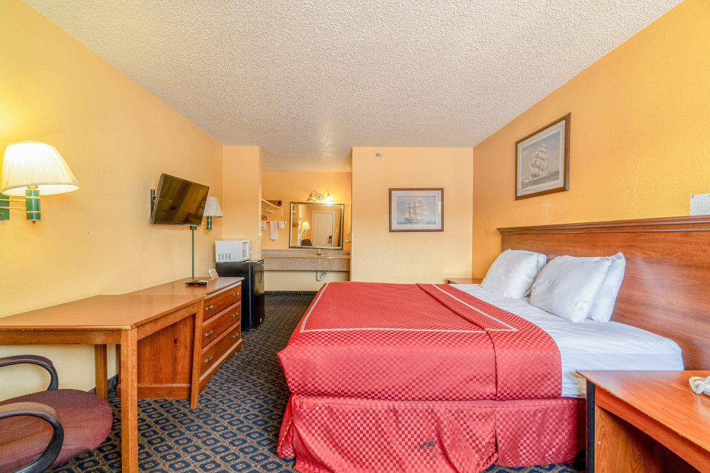 OYO Budget Inn Falfurrias Hwy 281