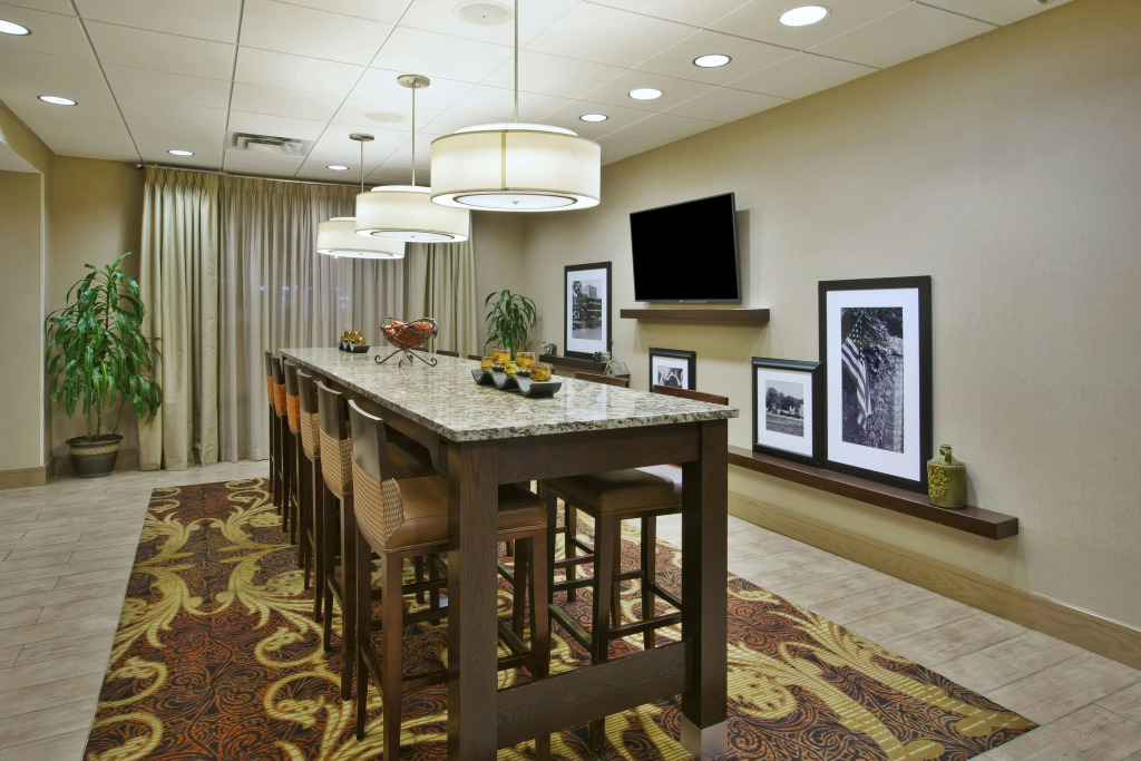 Hampton Inn Brockport, NY