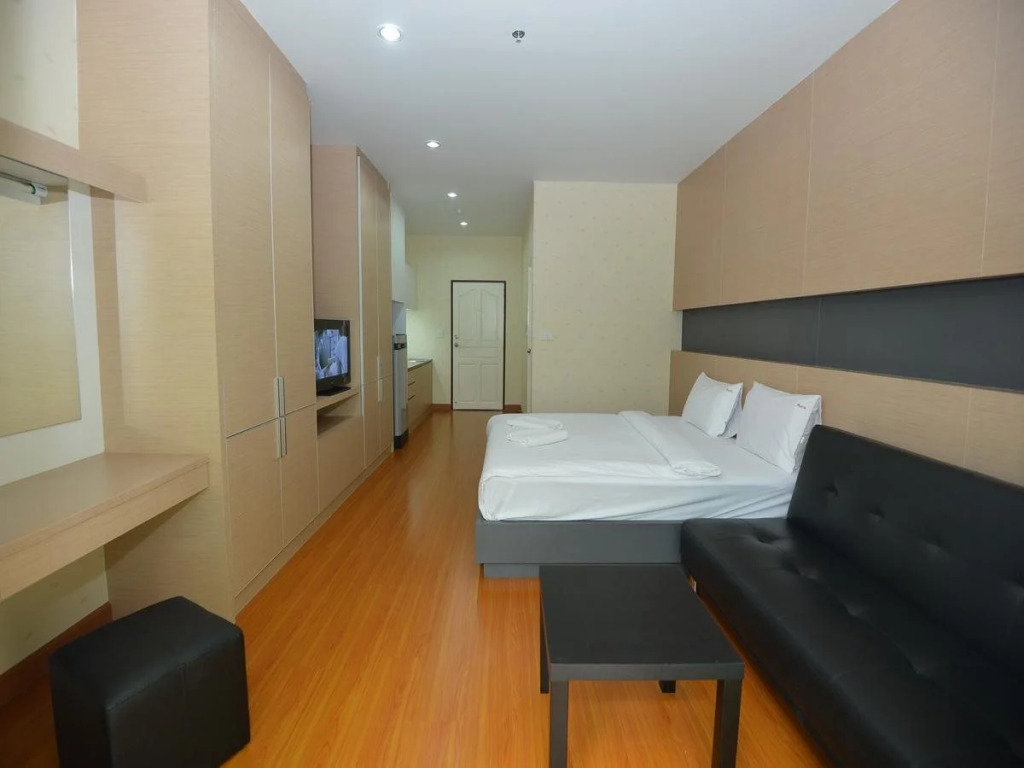 Pariya Green Place