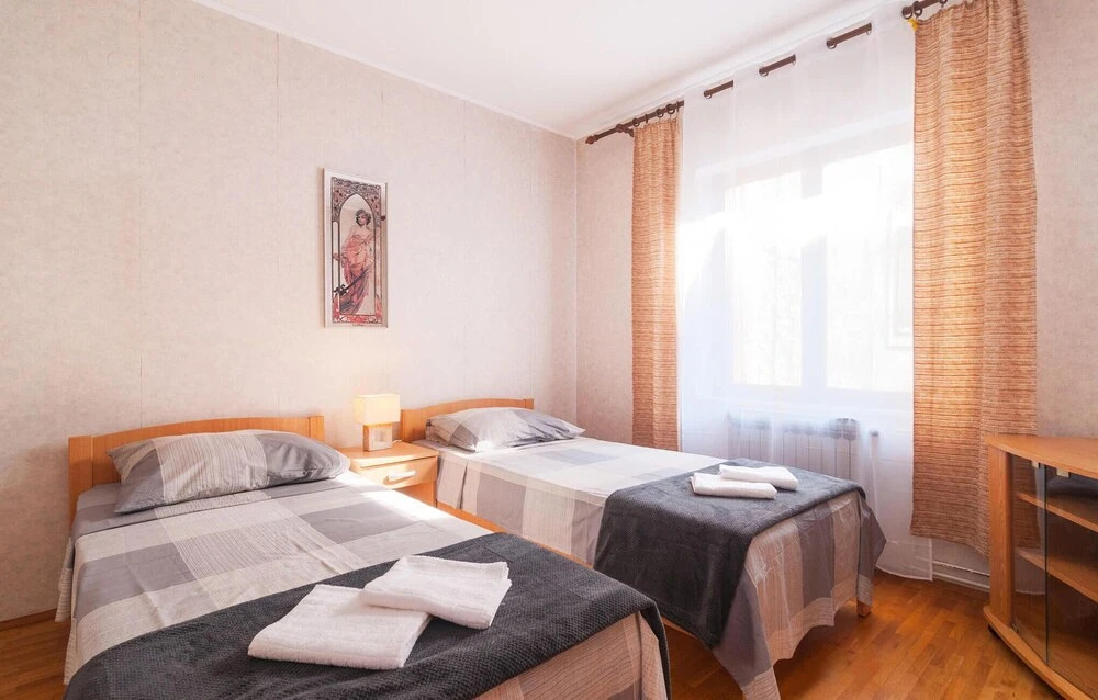 Beautiful Home In Pucisca With House Sea View