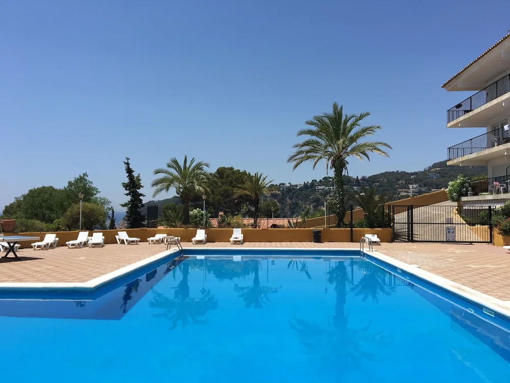 Appartements Méditerranéens Avec Piscine 03